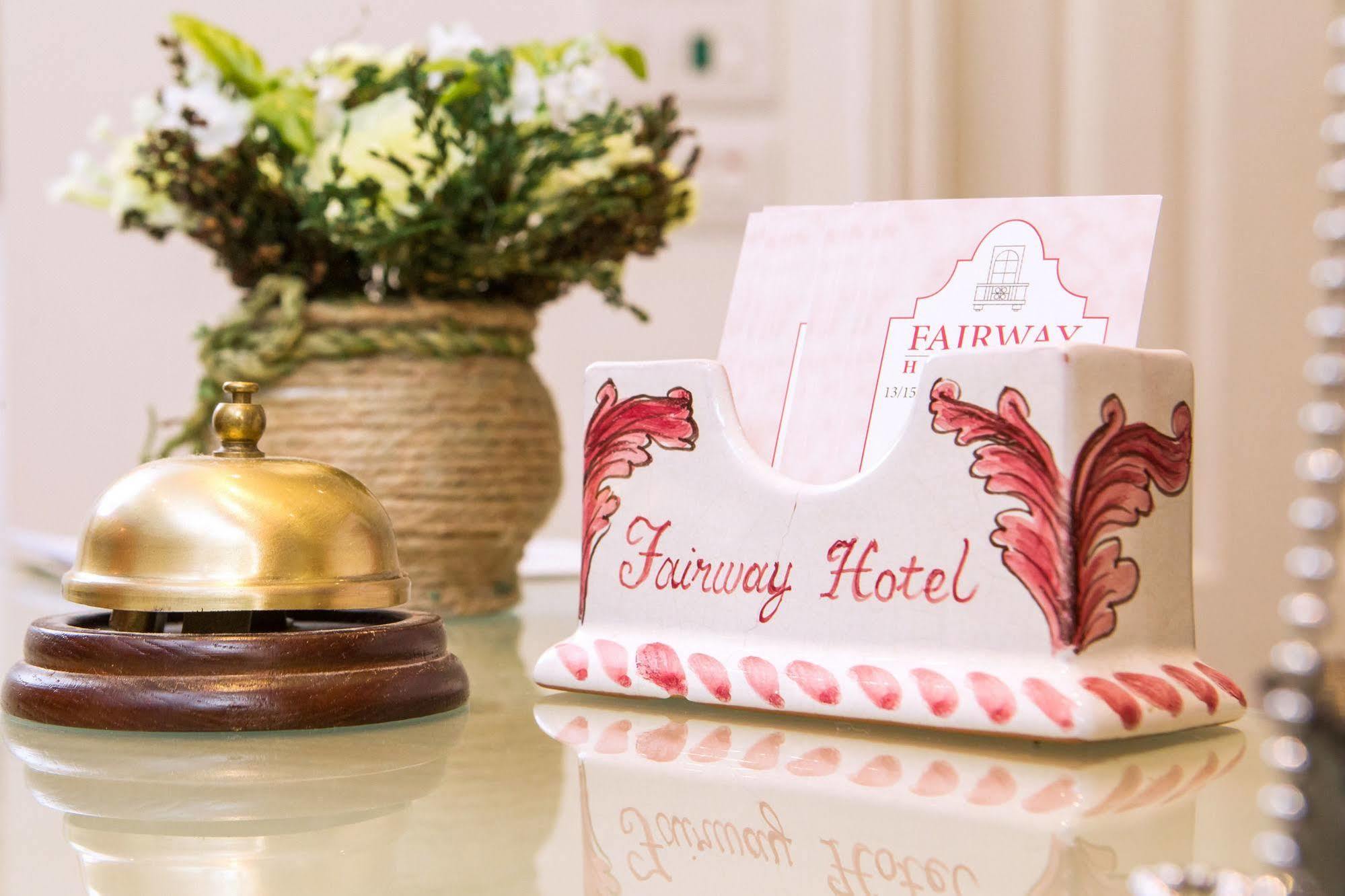 Fairway Hotel Londres Exterior foto